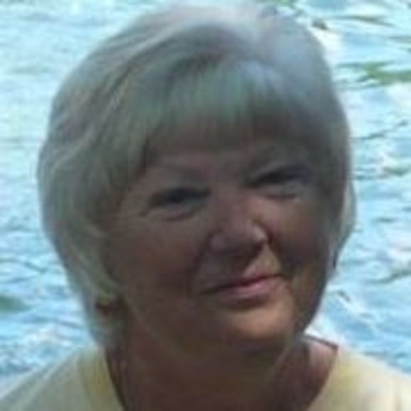 Meet your Posher, Shirley - Picture 1 of 1